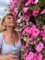 Женщина 45 лет ищет мужчину для не частых встреч – Фото 1