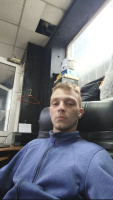 Ищу девушку для секса на регулярной останове – Фото 1