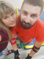 Пара ищет послушную девочку би  – Фото 1