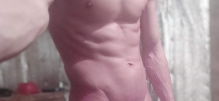 Хлопець познайомиться з дівчиною або парою – Фото 1