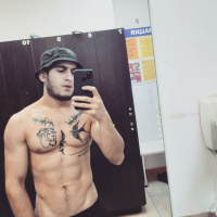 Молодой парень ищет женщину/девушку для регулярных встречи – Фото 1