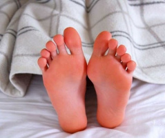 Девушку для футфетиша – Фото 1