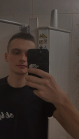 Парень 21 год хочет найти девушку в Киеве – Фото 1