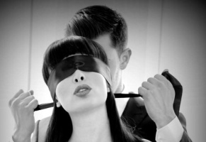 Ищу рабыню  – Фото 1