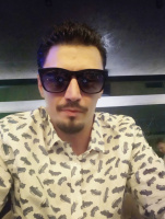 Симпатичний  – Фото 1