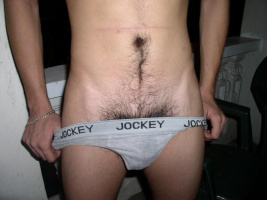 Ищу актива с волосатым крупным перцем.С порога сразу же на рот – Фото 1