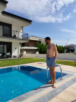 Кіпріот шукає пристрасну партнерку – Фото 1