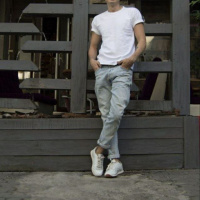 Очень хочется вкусно полизать симпатичной девушке – Фото 1