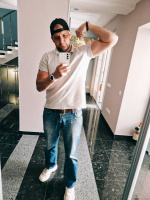 Як що до зустрічі? Можу запросити в гості  – Фото 1