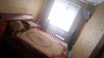 Парень би сдаю комнату пишите  – Фото 1
