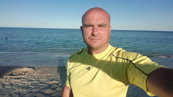 Одну женщину, на постоянной основе – Фото 3