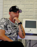 Шукаю жінку – Фото 1