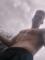 Парень 18 лет хочет найти девушку в Киеве – Фото 2