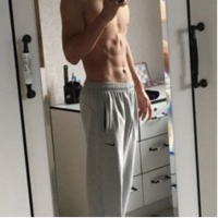 Дівчину для таємних приємних зустрічей. Гарний та дуже ніжний – Фото 1