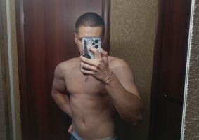 Молодой спортивный парень ищет секс без обязательств  – Фото 1