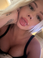 Блондинку в рот! – Фото 1