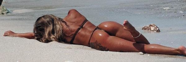 Блондиночку в попу! – Фото 1