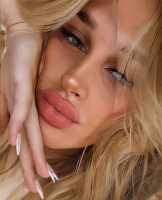 Блондинку в рот! – Фото 1