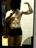 Молодой парень в поиске регулярного интима  – Фото 1