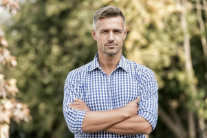 Взрослый ищет студентку – Фото 1