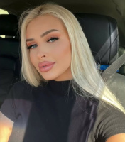 Блондинку в рот! – Фото 1