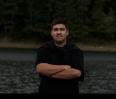 Хлопець шукає ніч для задоволення – Фото 1