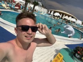 Маленький сладкий мальчик 22 года хочет по шалить (натурал) – Фото 1