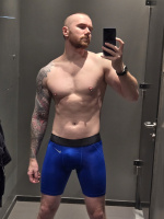 Ищу девушку на одну или пару ночей – Фото 1