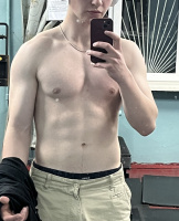 Юный и хтивый) – Фото 1