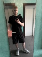 Парень 22 года хочет найти девушку в Киеве – Фото 1