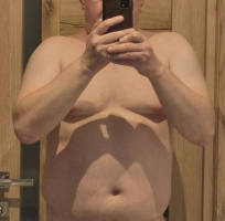 Мужчина шукає пару для МЖМ – Фото 1