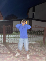 Молодой 18 лет Би Пасс – Фото 1