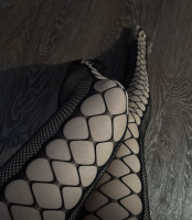 Досвідчена Пані шукає слухняного раба. – Фото 1