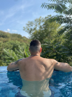 Молодой высокий с большим…. – Фото 1