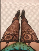 Строгая и красивая Госпожа ищет достойного раба. Умею доминировать с наслаждением и контролем.  – Фото 1