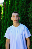 Хлопчик 20 років шукаю з ким витрати цнотливість – Фото 1