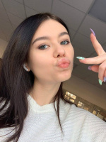 Я подрабатываю официанткой, снимаю квартиру 1 комнатную  – Фото 1