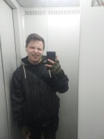 Молодой и горячий парень  – Фото 1