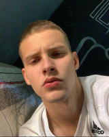 Молодий хлопець в пошуках жінки. – Фото 1