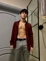 Молодой массажист – Фото 2