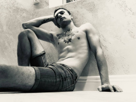 Парень 26 лет хочет найти девушку в Запорожье – Фото 1