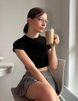 Шукаю відвертого чоловіка на вечір – Фото 1