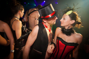 Кинки Пати вечеринка – Фото 1