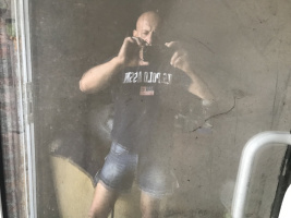 Скромничаю, но при симпатии, готов! – Фото 1